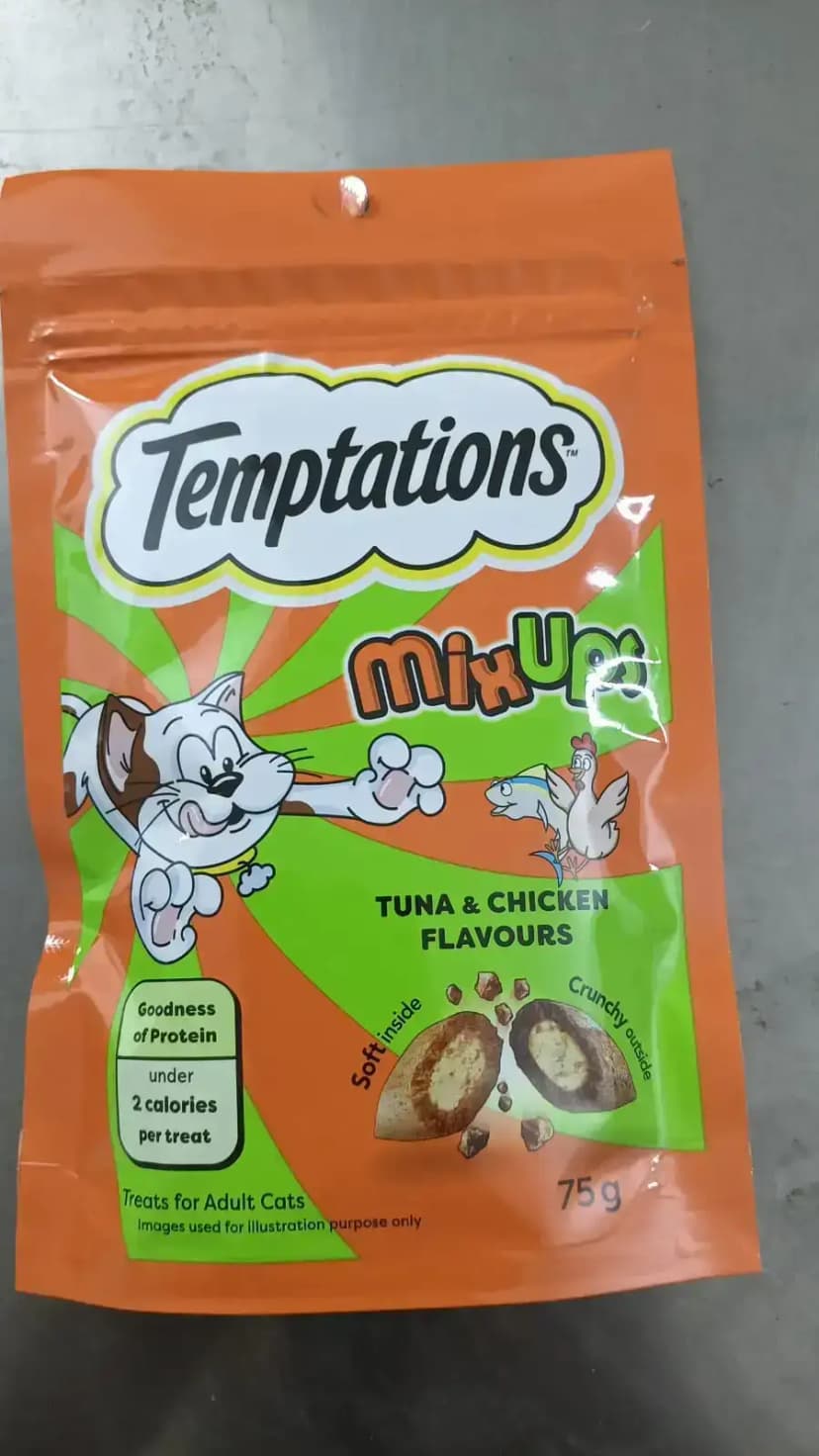 Temptations Mixups - Tuna & Chicken Flavours